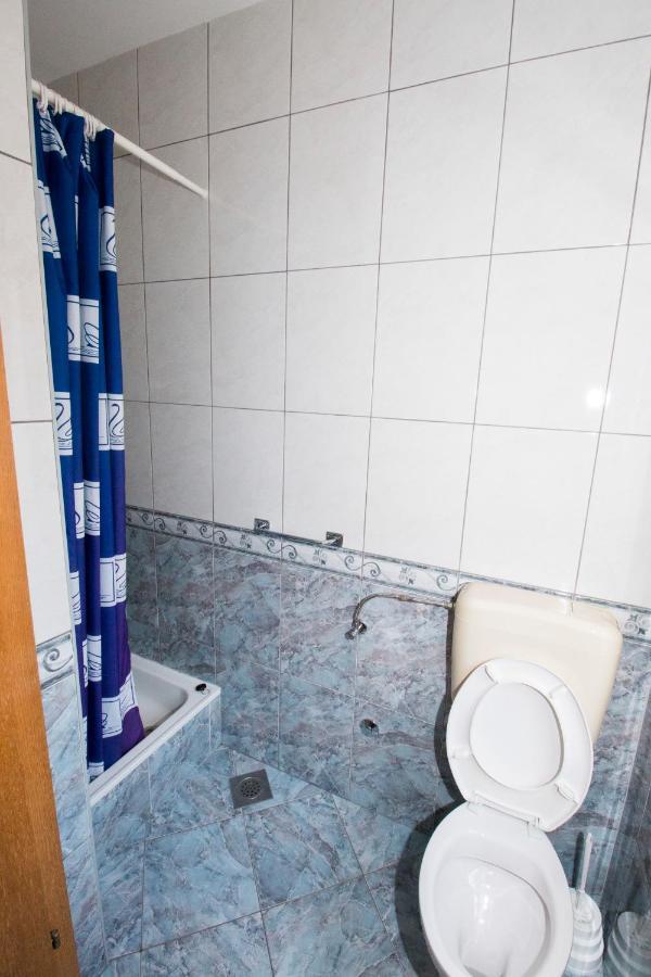 Omis - Michy Apartments Экстерьер фото