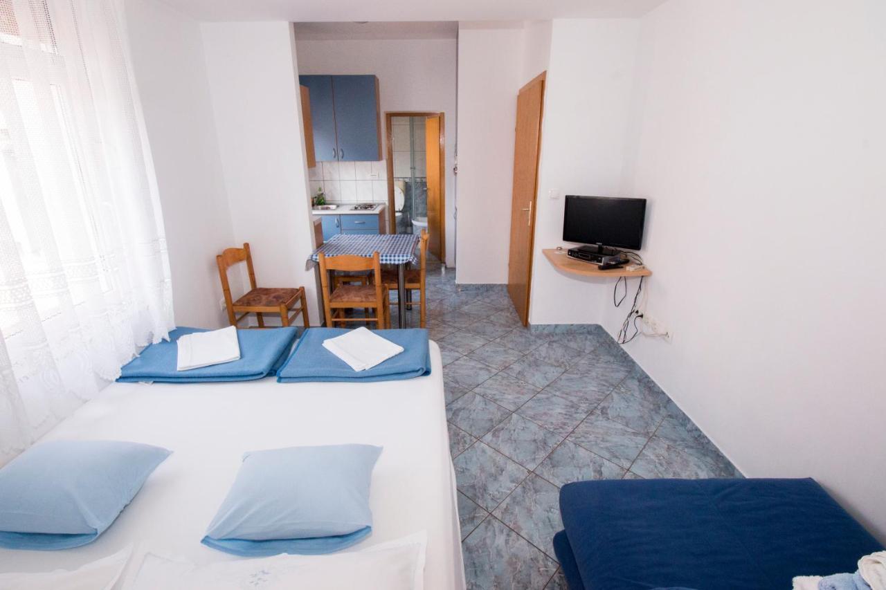 Omis - Michy Apartments Экстерьер фото