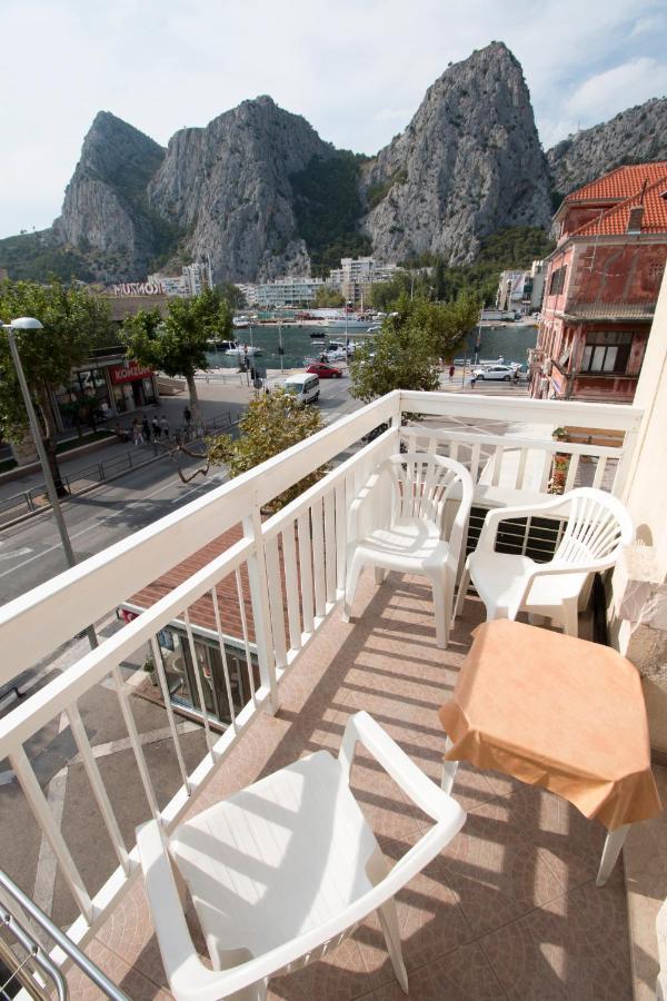Omis - Michy Apartments Экстерьер фото